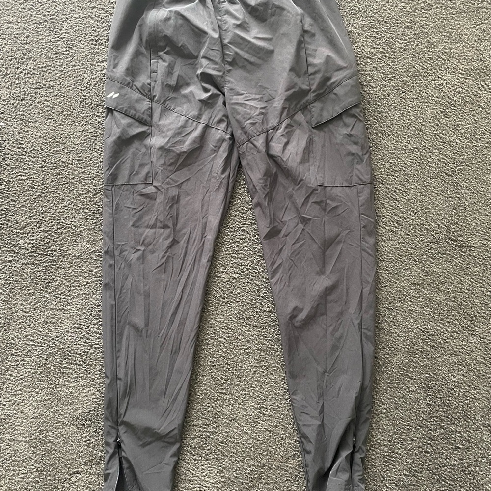 Men's Active Black Cargo Joggers
